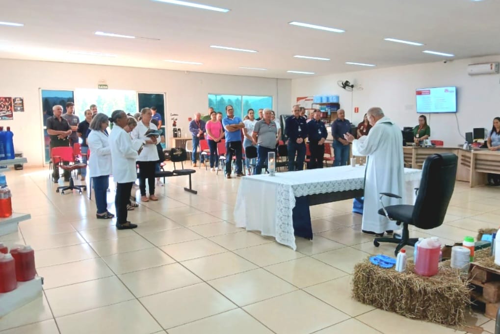 Produtores rurais de São João participam de bênção das sementes