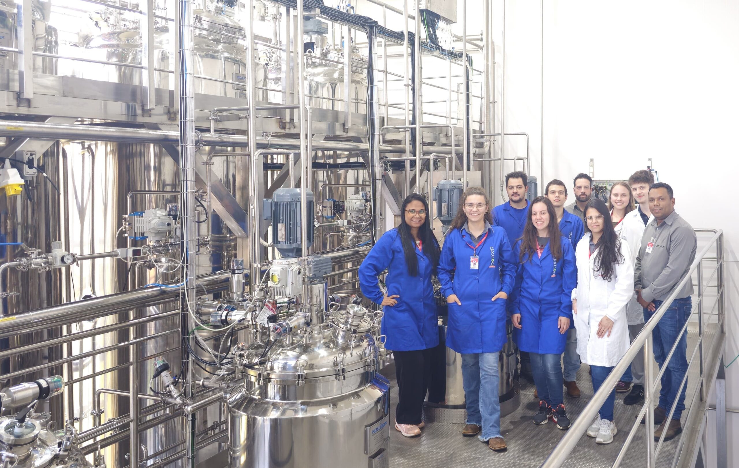 Coopavel apresenta sua marca de biodefensivos no Show Rural de Inverno