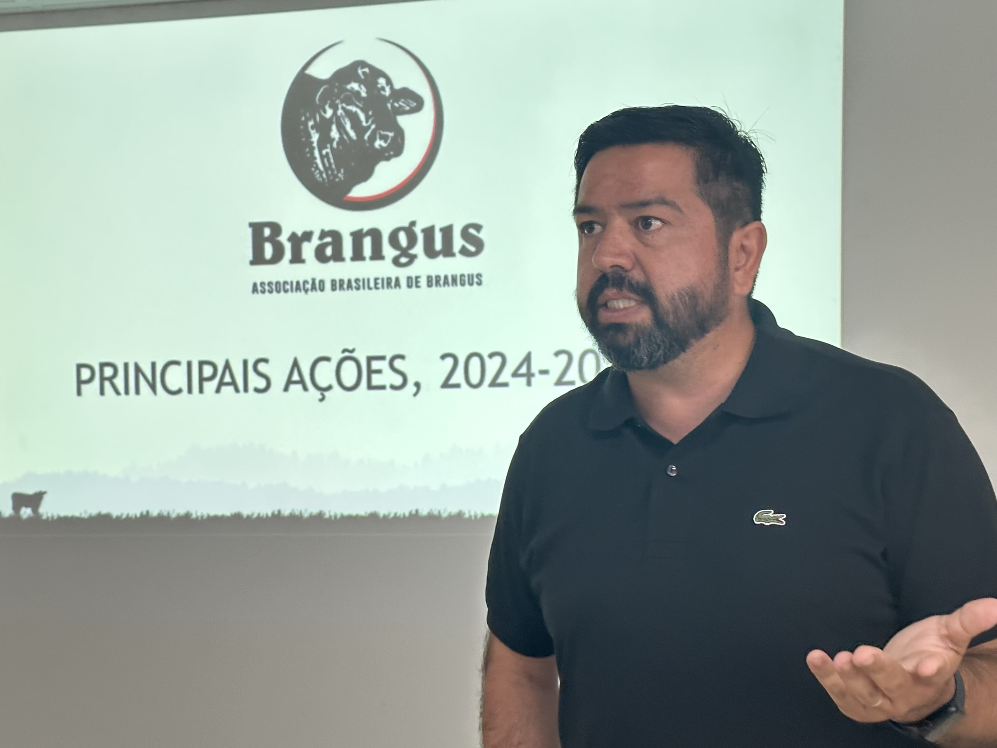Paraná articula grupo de criadores de Brangus