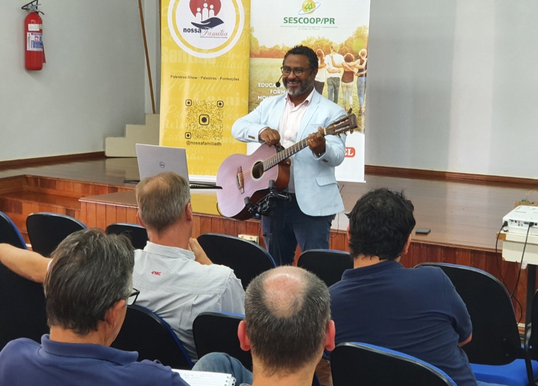Palestra de abertura da Sipat 2023 dá dicas preciosas a vida feliz e produtiva