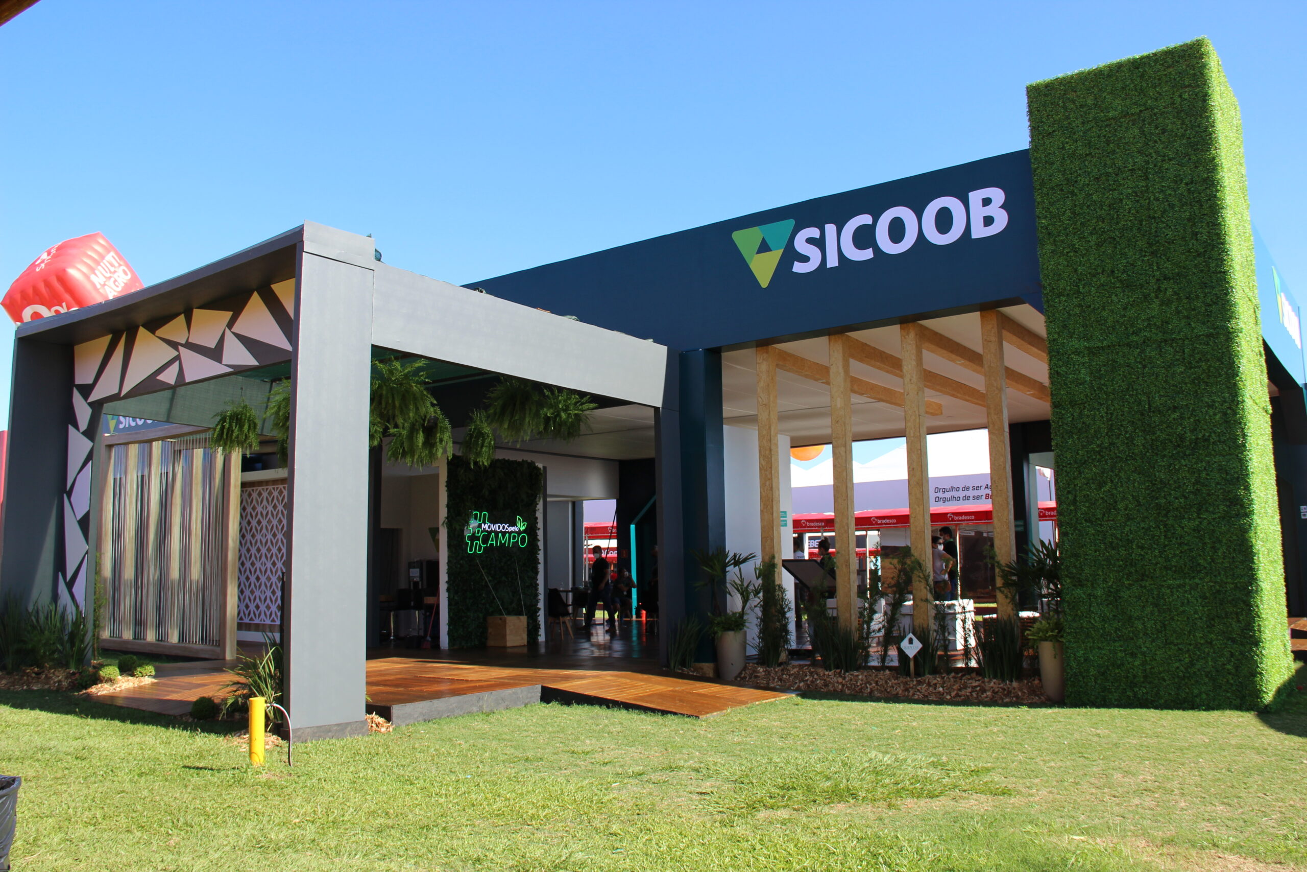 Sicoob oferece linhas com taxas especiais para o Show Rural Coopavel 2022