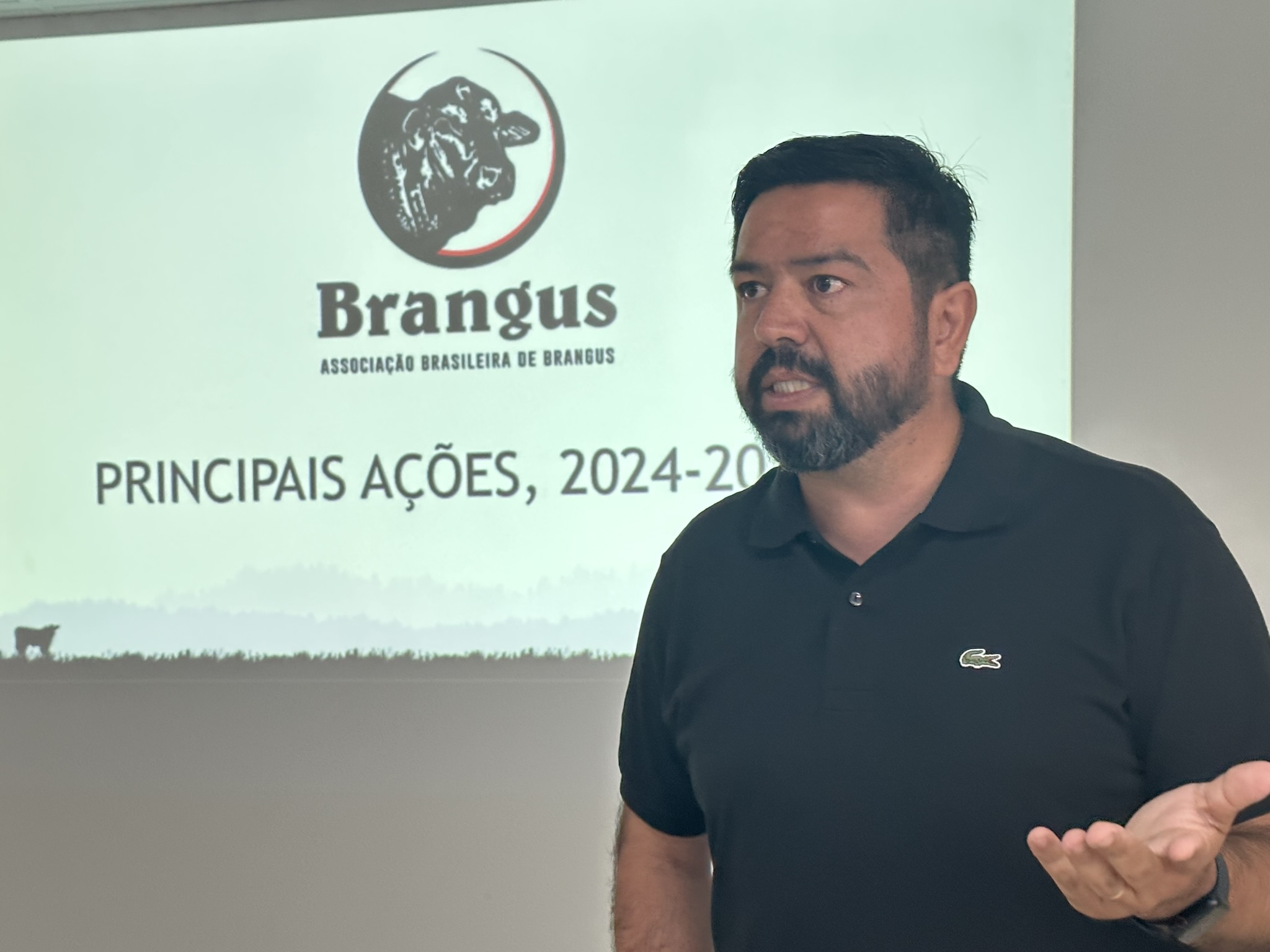 <strong>Paraná articula grupo de criadores de Brangus</strong>