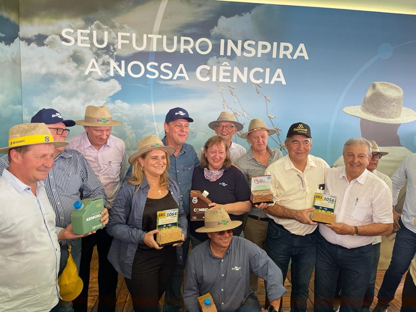 Ministro da Agricultura participa de lançamentos da Embrapa e destaca relevância da Ciência na transformação do agro brasileiro